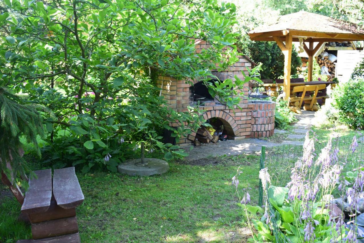 Dom Wczasowy Janina Mikoszewo Exterior foto